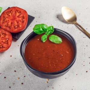 zupa krem pomidorowo paprykowy, kompozycja